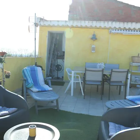 Apartamentos Fornells Castello  D'Empuries Exterior photo