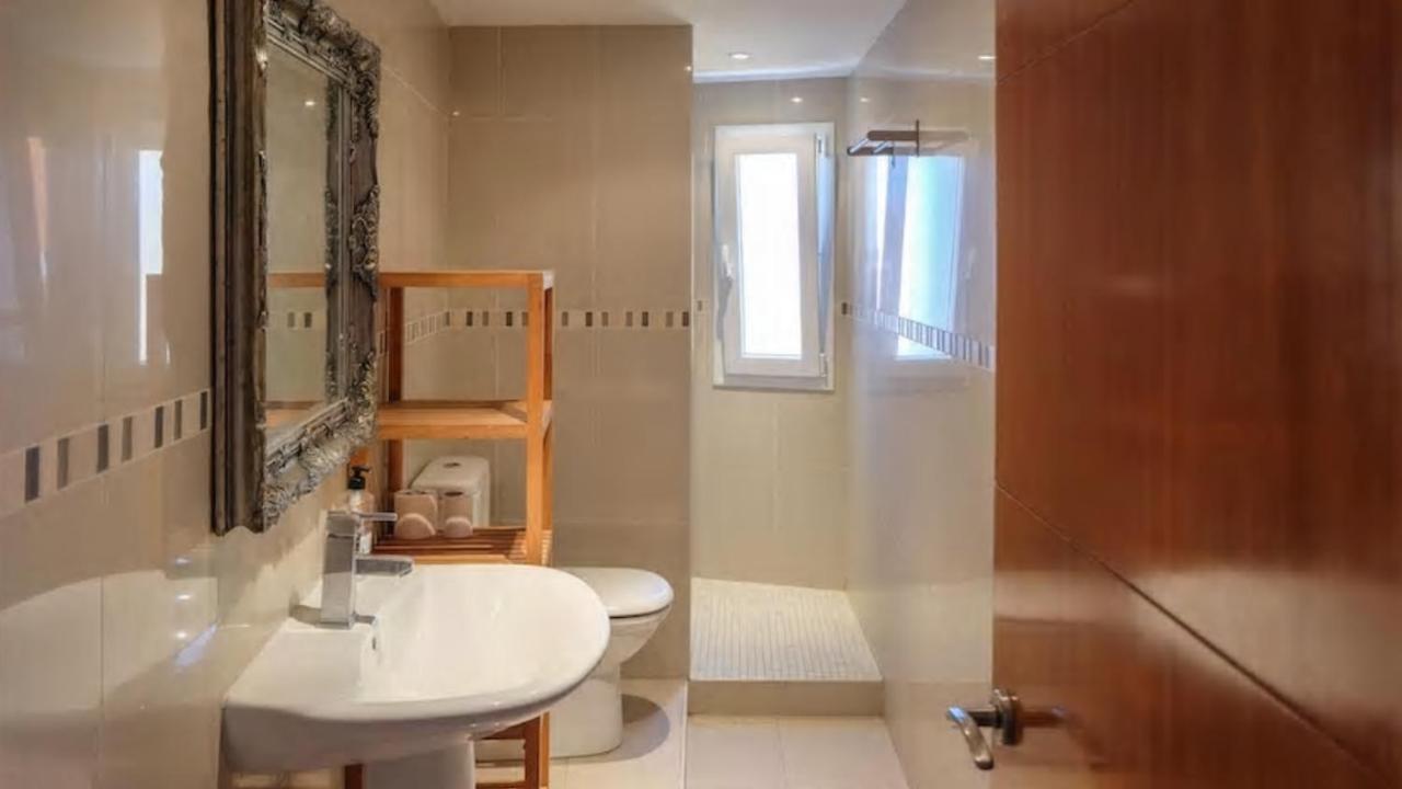 Fornells Apartment *